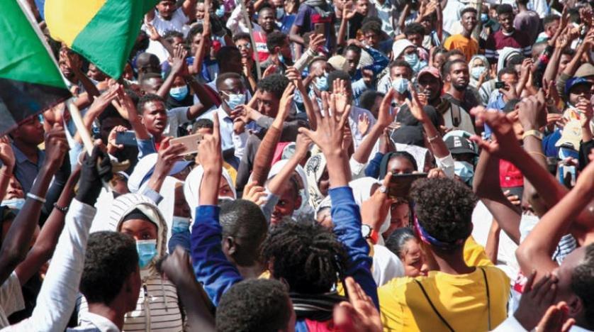 مظاهرات مفاجئة تربك حسابات السلطة في السودان مظاهرات مفاجئة تربك حسابات السلطة في السودان