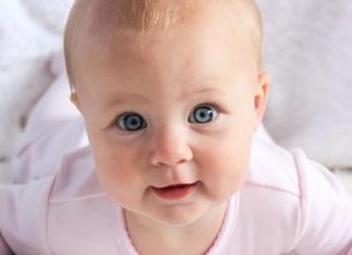 لماذا يتغير لون عيون الأطفال؟ لماذا يتغير لون عيون الأطفال؟
