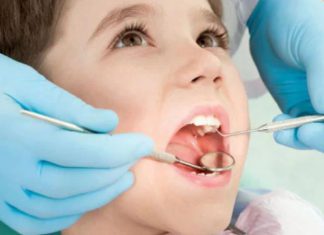 تنظيف الأسنان بطريقة خاطئة يزيد خطر الإصابة بالسرطان! تنظيف الأسنان بطريقة خاطئة يزيد خطر الإصابة بالسرطان!