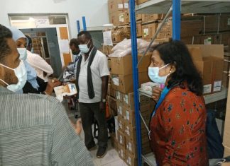 مدير وزارة الصحة يلتقي الممثل الاقليمي لليونسيف بشرق السودان مدير وزارة الصحة يلتقي الممثل الاقليمي لليونسيف بشرق السودان