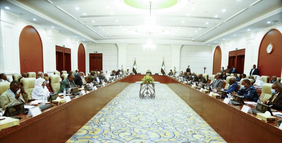 الإجتماع المشترك لمجلسي السيادة والوزراء يجيز الموازنة العامة للدولة الإجتماع المشترك لمجلسي السيادة والوزراء يجيز الموازنة العامة للدولة