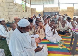 رئيس مجمع خلاوي القرآن يدعو الى التوافق ونبذ الخلاف رئيس مجمع خلاوي القرآن يدعو الى التوافق ونبذ الخلاف