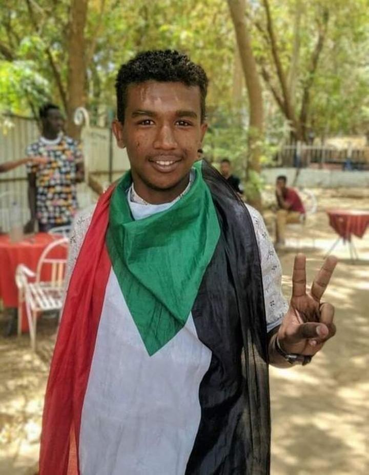 إصابتان بالرصاص في موكب الوفاء للشهيد “شعيرية” بمدني إصابتان بالرصاص في موكب الوفاء للشهيد “شعيرية” بمدني