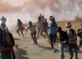 لجان المقاومة تعلن تصعيدا مفتوحا تنديدا بمقتل متظاهرين لجان المقاومة تعلن تصعيدا مفتوحا تنديدا بمقتل متظاهرين