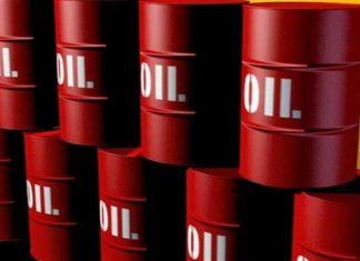 أسعار البترول ترتفع لأعلى مستوى في 7 سنوات أسعار البترول ترتفع لأعلى مستوى في 7 سنوات