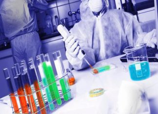 طبيب أميركي: أوميكرون بداية النهاية للوباء خبير لقاحات أميركي: أوميكرون بداية النهاية للوباء