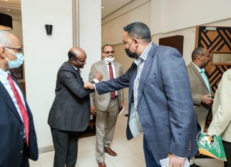 السكرتير التنفيذي للايقاد يصل البلاد السكرتير التنفيذي للايقاد يصل البلاد