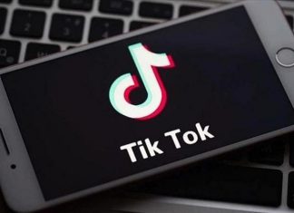 “تيك توك” يكتسح السوق و”فايسبوك” يخسر مستخدميه "تيك توك" يكتسح السوق و"فايسبوك" يخسر مستخدميه