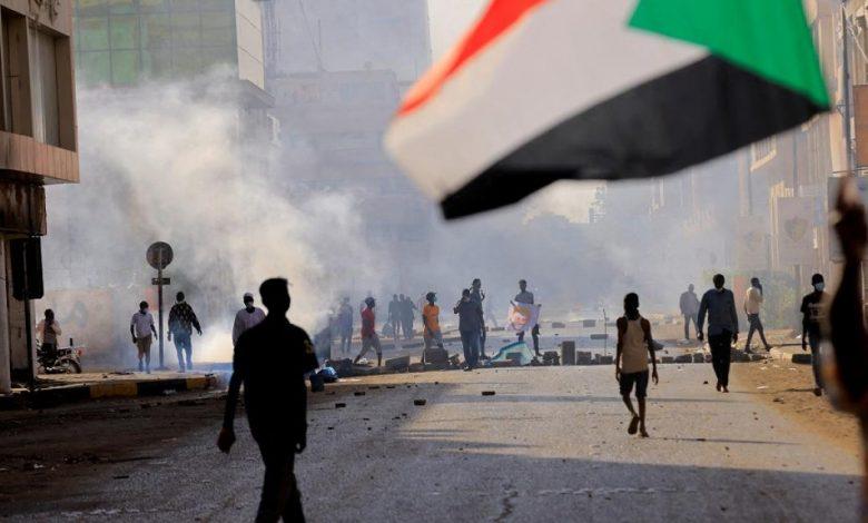 أطباء السودان تعلن عن حصيلة الاصابات في مظاهرات الإثنين أطباء السودان تعلن عن حصيلة الاصابات في مظاهرات الإثنين