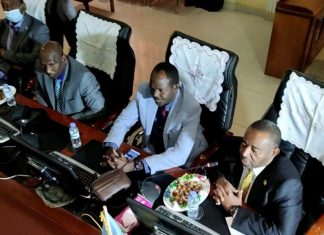 بورتسودان: انعقاد اجتماع لبحث حماية الموارد العابرة للحدود بورتسودان: انعقاد اجتماع لبحث حماية الموارد العابرة للحدود