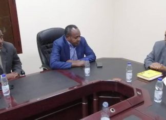 والي الخرطوم يعرب عن تقديره لمجهودات وانجازات لجنة تسيير نادي الهلال والي الخرطوم يعرب عن تقديره لمجهودات وانجازات لجنةتسيير نادي الهلال