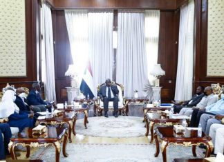 عضو السيادي برطم يطلع على تحديات صندوق تنمية شرق السودان عضو السيادي برطم يطلع على تحديات صندوق تنمية شرق السودان