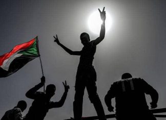 ميثاق لجان المقاومة..هل يستعيد الدولة المدنية؟ ميثاق لجان المقاومة.. هل يستعيد الدولة المدنية؟