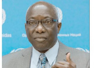 الخبير المستقل يتسلم بيانات بأماكن احتجاز المعتقلين الخبير المستقل يتسلم بيانات بأماكن احتجاز المعتقلين