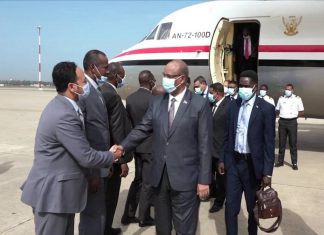 عضو مجلس السيادة الفريق إبراهيم جابر يصل العاصمة المغربية الرباط عضو مجلس السيادة الفريق إبراهيم جابر يصل العاصمة المغربية الرباط