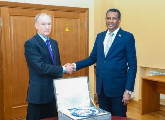 نائب رئيس مجلس السيادة يلتقي سكرتير مجلس الأمن الروسي نائب رئيس مجلس السيادة يلتقي سكرتير مجلس الأمن الروسي