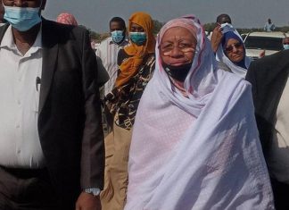 إنطلاق حصاد قصب السكر بمشروع الجنيد بالجزيرة إنطلاق حصاد قصب السكر بمشروع الجنيد بالجزيرة