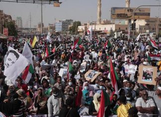 انطلاق موكب الأباء والأمهات اليوم بولاية الخرطوم انطلاق موكب الأباء والأمهات اليوم بولاية الخرطوم