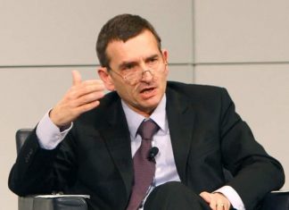 فولكر : الحلول ستأتي في المرحلة القادمة و سنعمل مع الاتحاد الأفريقي و الإيقاد فولكر : الحلول ستأتي في المرحلة القادمة و سنعمل مع الاتحاد الأفريقي و الإيقاد