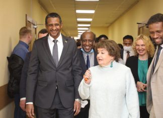 دقلو يزور مركز الدراسات السودانية القديمة بالجامعة الروسية للعلوم الانسانية دقلو يزور مركز الدراسات السودانية القديمة بالجامعة الروسية للعلوم الانسانية