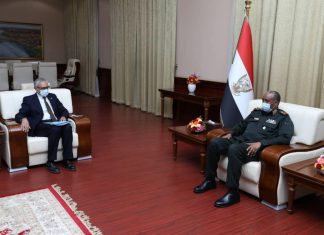 البرهان يؤكد حرص السودان على تقوية وتعزيز العلاقات الثنائية مع بريطانيا البرهان يؤكد حرص السودان على تقويةوتعزيز العلاقات الثنائية مع المملكةالمتحدة