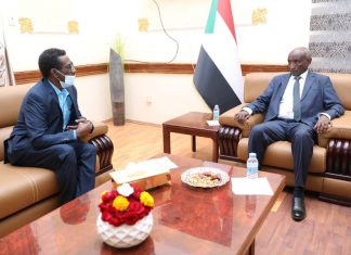 مولانا يوسف جاد كريم يلتقي والى ولاية شمال كردفان المكلف مولانا يوسف جاد كريم يلتقي والى ولاية شمال كردفان المكلف