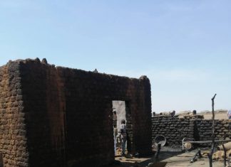 وفاة وإصابة ثمانية افراد بحريق باحدى قرى النيل الأبيض وفاة وإصابة ثمانية افراد بحريق باحدى قرى النيل الأبيض