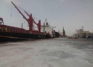 السودان..وصول ناقلات مشتقات بترولية السودان..وصول ناقلات مشتقات بترولية