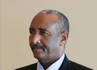 البرهان يتوجه إلى دولة الإمارات العربية المتحدة البرهان يتوجه إلى دولة الإمارات العربية المتحدة