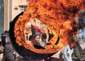 السودان..مقتل متظاهر بالرصاص السودان..مقتل متظاهر بالرصاص