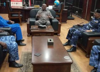 والى الجزيرة يلتقي مدير الادارة العامة لمكافحة التهريب والى الجزيرة يلتقي مدير الادارة العامة لمكافحة التهريب