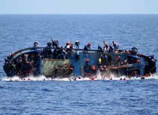 لا يزال البحث جاريًا..ارتّفاع قتلى سفينة مهاجرين لا يزال البحث جاريًا..ارتّفاع قتلى سفينة مهاجرين