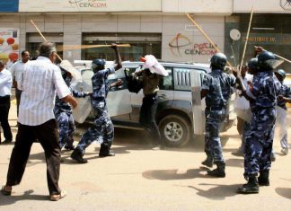 النهب والترويع في الخرطوم.. القوات النظامية في دائرة الاتهام النهب والترويع في الخرطوم.. القوات النظامية في دائرة الاتهام