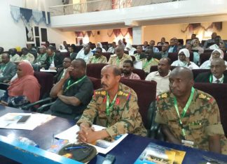 والي الجزيرة يخاطب دورة إستراتيجية و قيادات الخدمة المدنية بودمدني والي الجزيرة يخاطب دورة إستراتيجية و قيادات الخدمة المدنية بودمدني