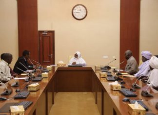 د .سلمى تطلع على التحديات التي تواجه مشروع الرهد الزراعي د .سلمى تطلع على التحديات التي تواجه مشروع الرهد الزراعي