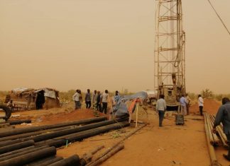 وزارة الطاقة تكمل تنفيذ مشروعات آبار مياه ومستشفى بشرق دارفور وزارة الطاقة تكمل تنفيذ مشروعات آبار مياه ومستشفى بشرق دارفور