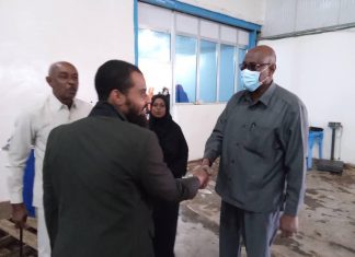 والي الجزيرة يقف على سير العمل بمصنع سايادوفيا للمواد الغذائية والي الجزيرة يقف على سير العمل بمصنع سايادوفيا للمواد الغذائية