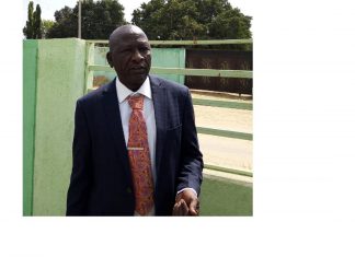 وزير الزراعة والغابات بالنيل الأزرق يصدر عددا من القرارات وزير الزراعة والغابات بالنيل الأزرق يصدر عددا من القرارات