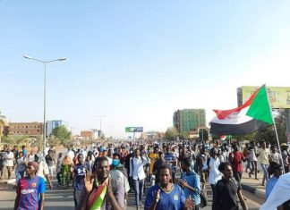 إطلاق الغاز المسيل للدموع في أم درمان ، الخرطوم و شرق النيل إطلاق الغاز المسيل للدموع في أم درمان ، الخرطوم و شرق النيل