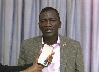 عضوا السيادي الهادي والطاهر يعقدان اجتماعاً مع المجلس المركزي للحرية والتغيير عضوا السيادي الهادي والطاهر يعقدان اجتماعاً مع المجلس المركزي للحريةوالتغيير