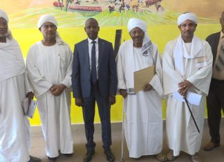 الجبهة الثورية تطرح مبادرتها لحل ازمة البلاد على حزب الأمةالقومي الجبهة الثورية تطرح مبادرتها لحل ازمة البلاد على حزب الأمةالقومي