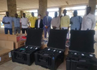 التايكوندو يتسلم أجهزة التحكيم الالكترونية المقدمة من كوريا التايكوندو يتسلم أجهزة التحكيم الالكترونية المقدمة من كوريا