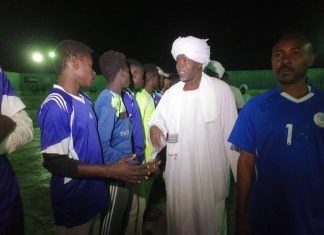 قدامي هلال الفاشر ونجوم الطريفية يفتتحان دورة فقداء الهلال الرمضانية قدامي هلال الفاشر ونجوم الطريفية يفتتحان دورة فقداء الهلال الرمضانية