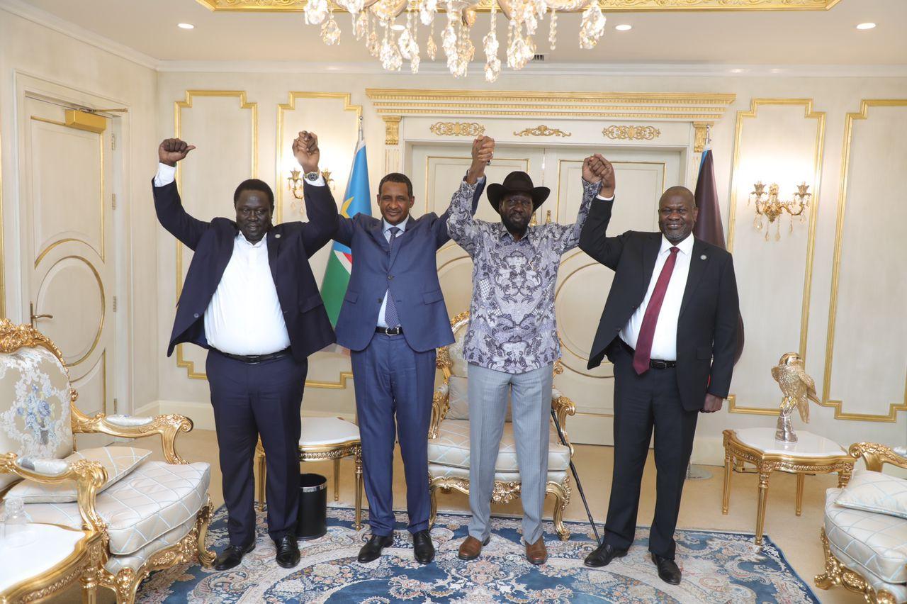 سلفاكير يأمر بدمج ضباط موالين لمشار في الجيش سلفاكير يأمر بدمج ضباط موالين لمشار في الجيش