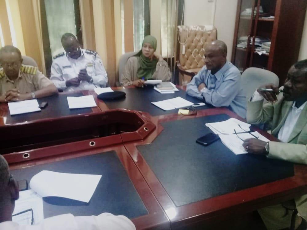 مالية الجزيرة تدعو للإهتمام بتنظيم الأسواق وإزالة الظواهر السالبة مالية الجزيرة تدعو للإهتمام بتنظيم الأسواق وإزالة الظواهر السالبة