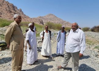 والي البحر الاحمر المكلف يتفقد مصادر مياه بورتسودان والى البحر الاحمر المكلف يتفقد مصادر مياه بورتسودان