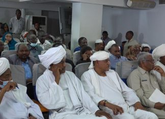 التوقيع على الوثيقة السودانية التوافقية لادارة الفترة الانتقالية التوقيع على الوثيقة السودانية التوافقية لادارة الفترة الانتقالية