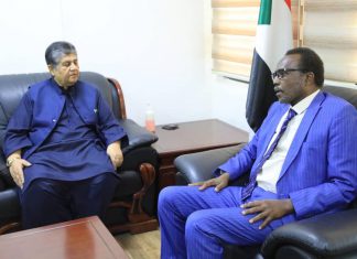 وكيل وزارة الخارجية المكلًف يلتقي سفير باكستان لدى الخرطوم وكيل وزارة الخارجية المكلًف يلتقي سفير الباكستان لدى الخرطوم