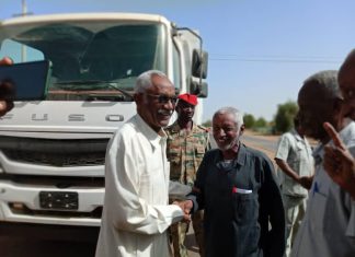 محلية كوستى تشتري عربات للنفايات بمبلغ 114 مليون جنيه محلية كوستى تشتري عربات للنفايات بمبلغ 114 مليون جنيه