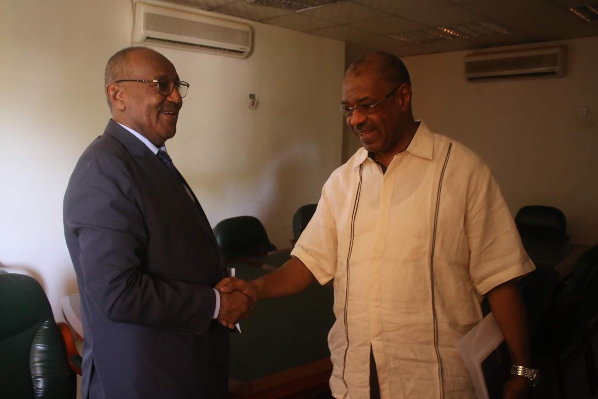 رسمياً.. مجدي شمس الدين أميناً عاماً للاتحاد السوداني لكرة القدم رسمياً.. مجدي شمس الدين أميناً عاماً للاتحاد السوداني لكرة القدم